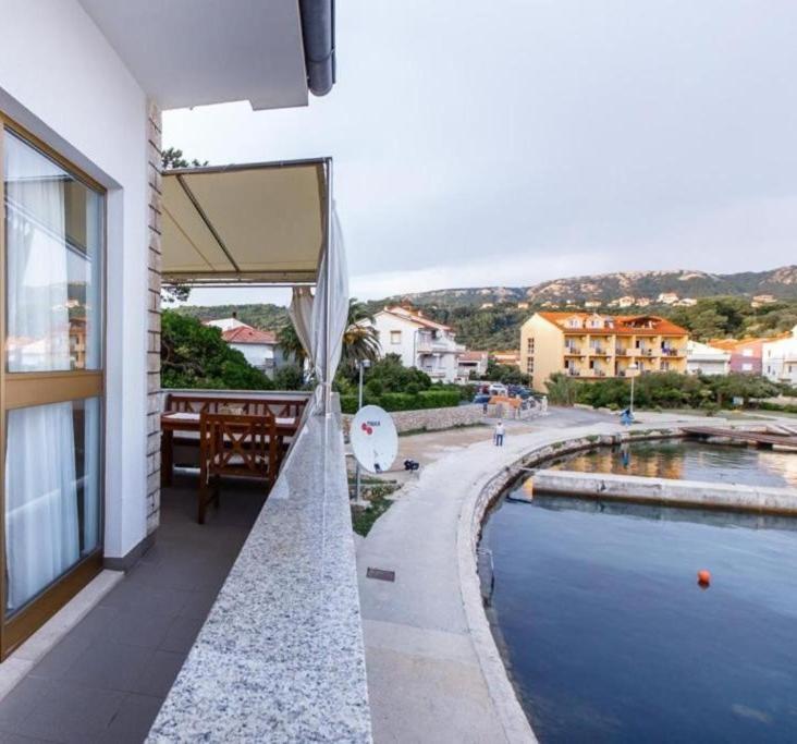 Apartmani Maris III Rab Town Ngoại thất bức ảnh